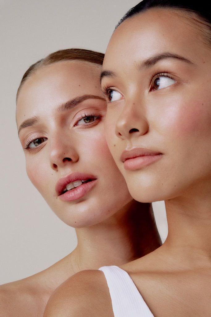 Protector solar Matte: Mugwort + Camelia